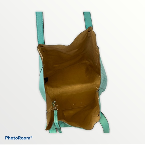 Roots Bag w/ removable clutch! - Picture 7 of 11